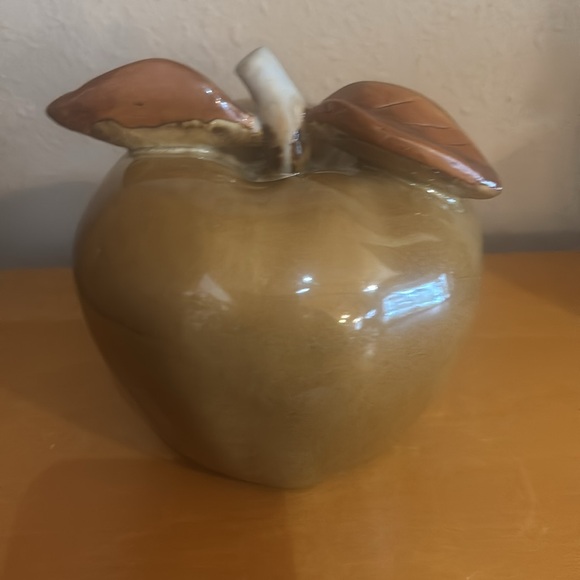 Large Ceramic Apples - Set of 2 - Picture 4 of 6